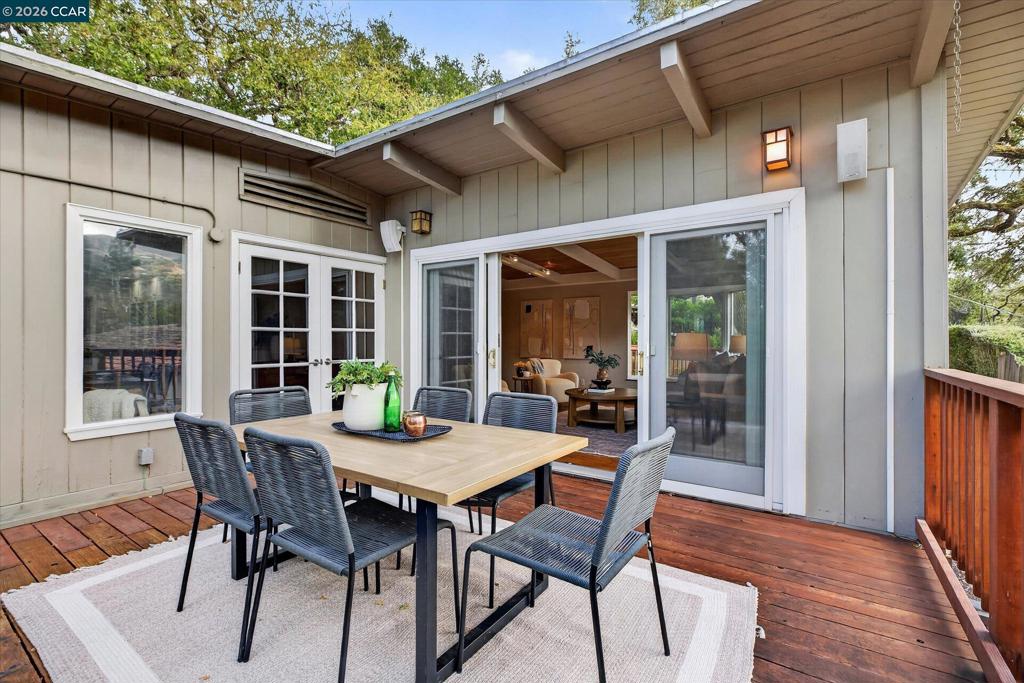 6 El Patio Property Photo 11