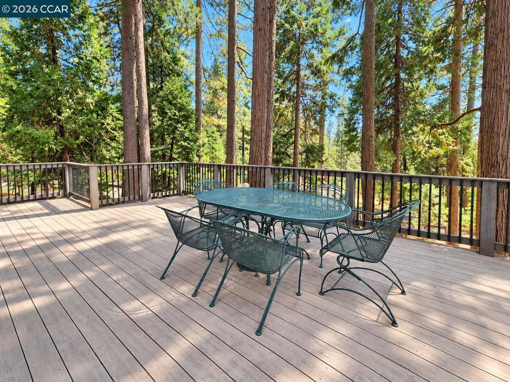 2346 Black Oak Dr Property Photo 24