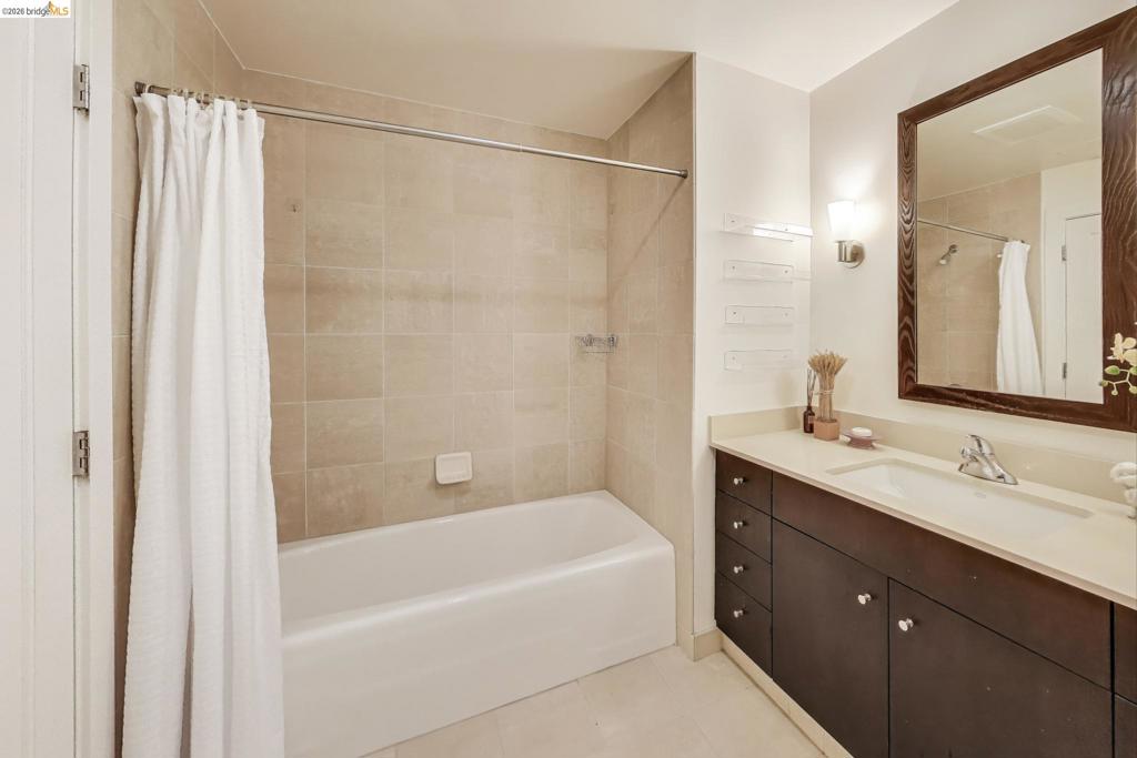 585 9th St 441 Property Photo 15