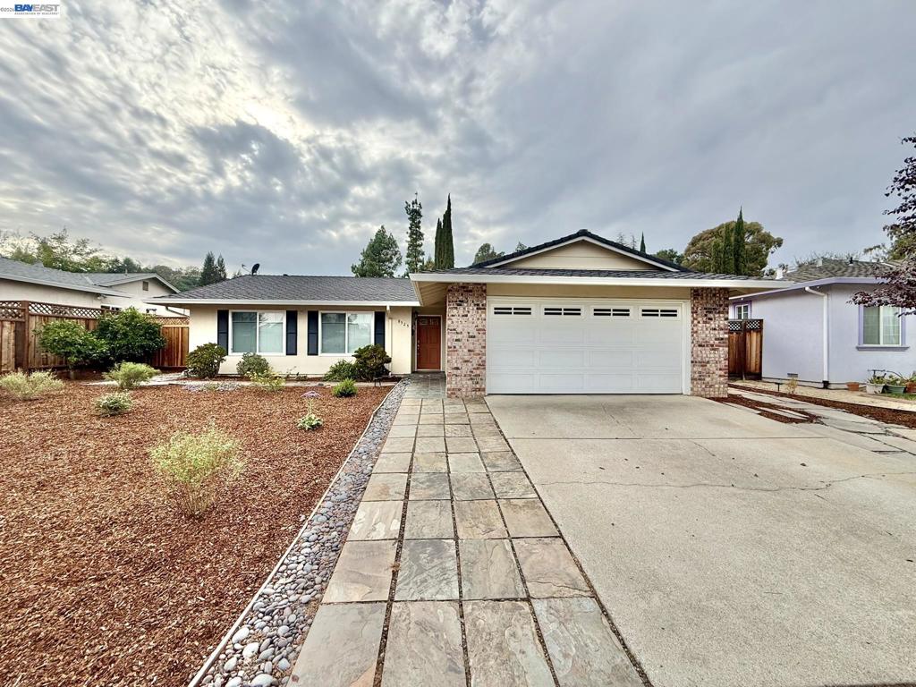 8525 Ousley Dr Property Photo 1