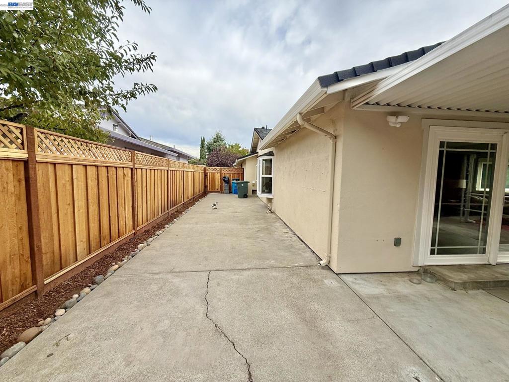 8525 Ousley Dr Property Photo 25