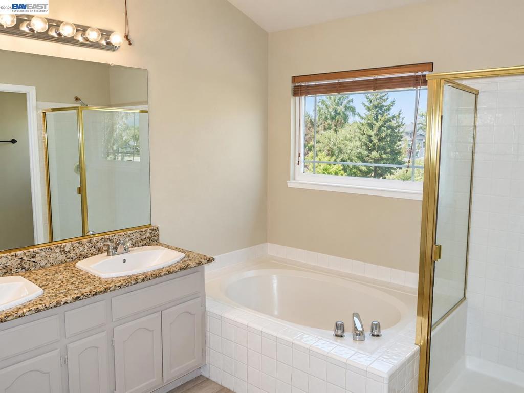 1825 Mark Mead Ln Property Photo 13