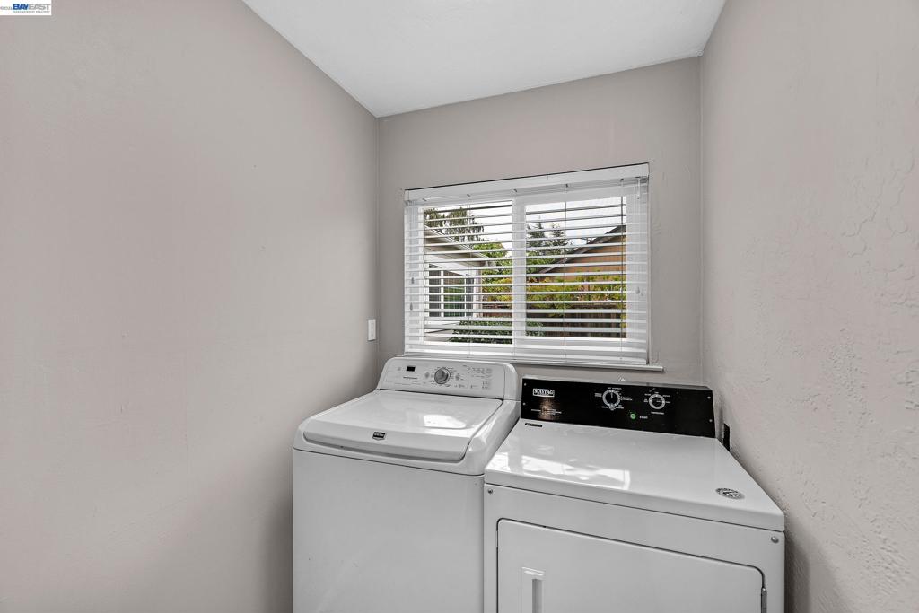 513 Carobe Court Property Photo 24