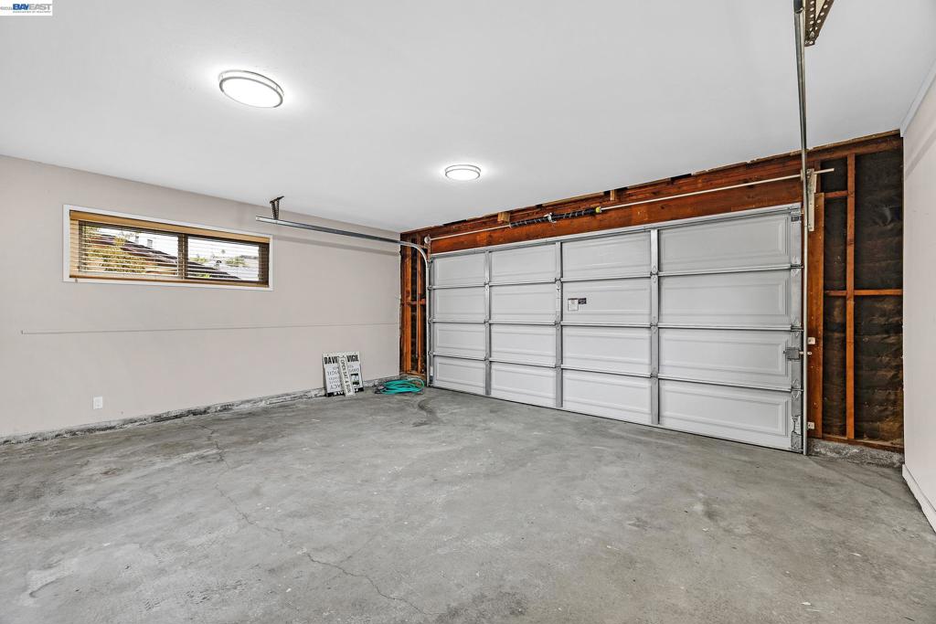 513 Carobe Court Property Photo 25