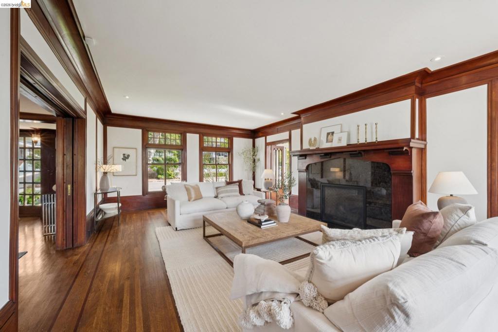45 Highland Ave Property Photo 11