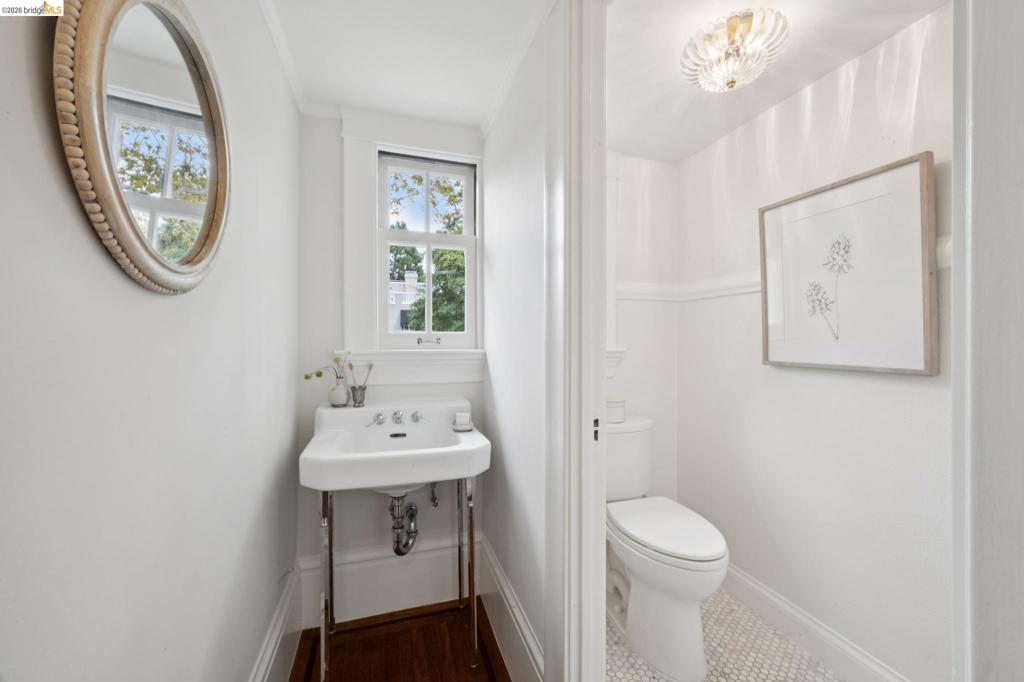 45 Highland Ave Property Photo 44