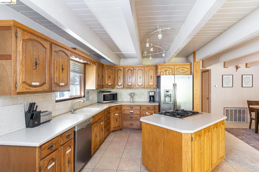 19390 Ferretti Rd Property Photo 15