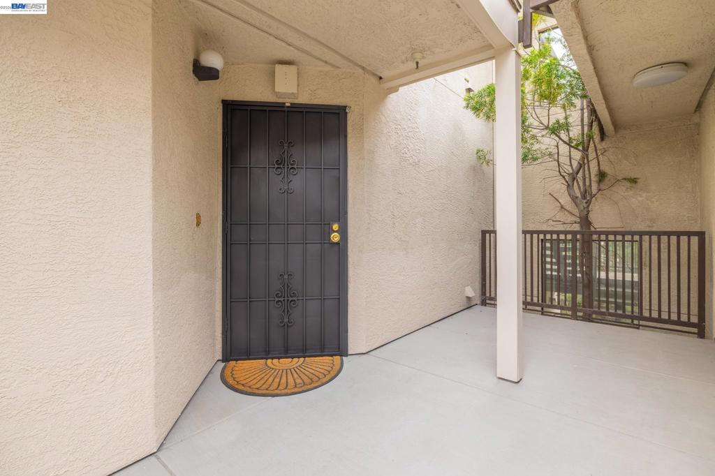 21103 Gary 318a Property Photo 6