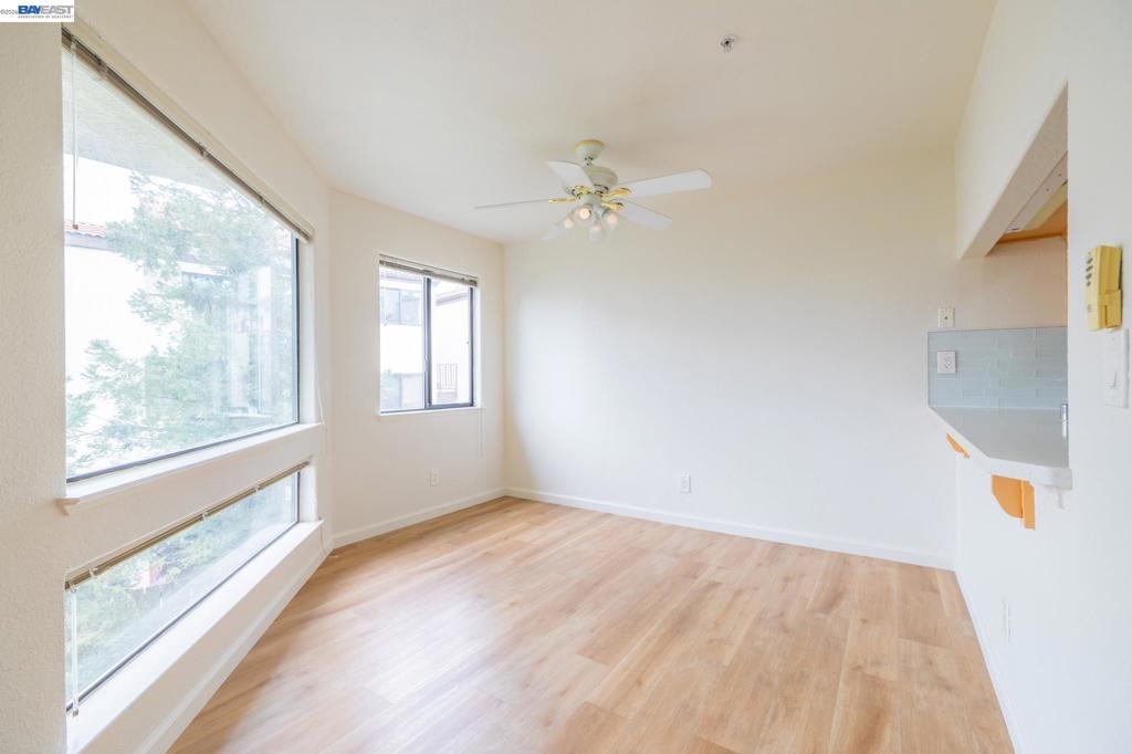 21103 Gary 318a Property Photo 14