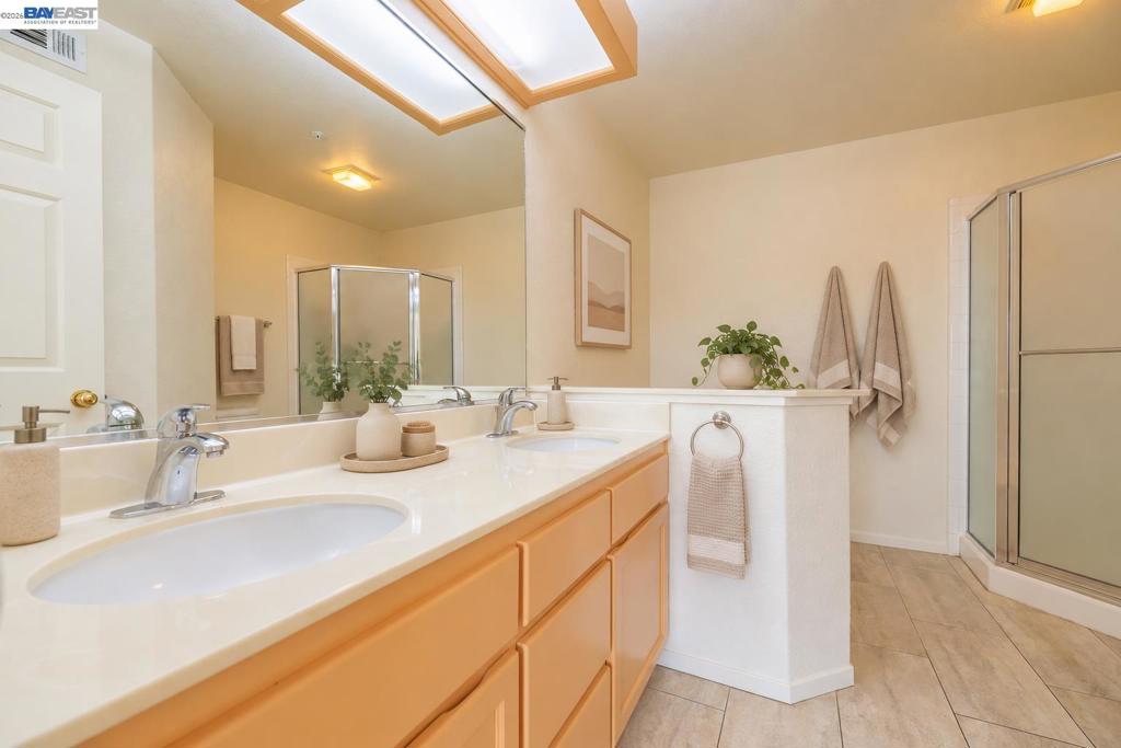 21103 Gary 318a Property Photo 20