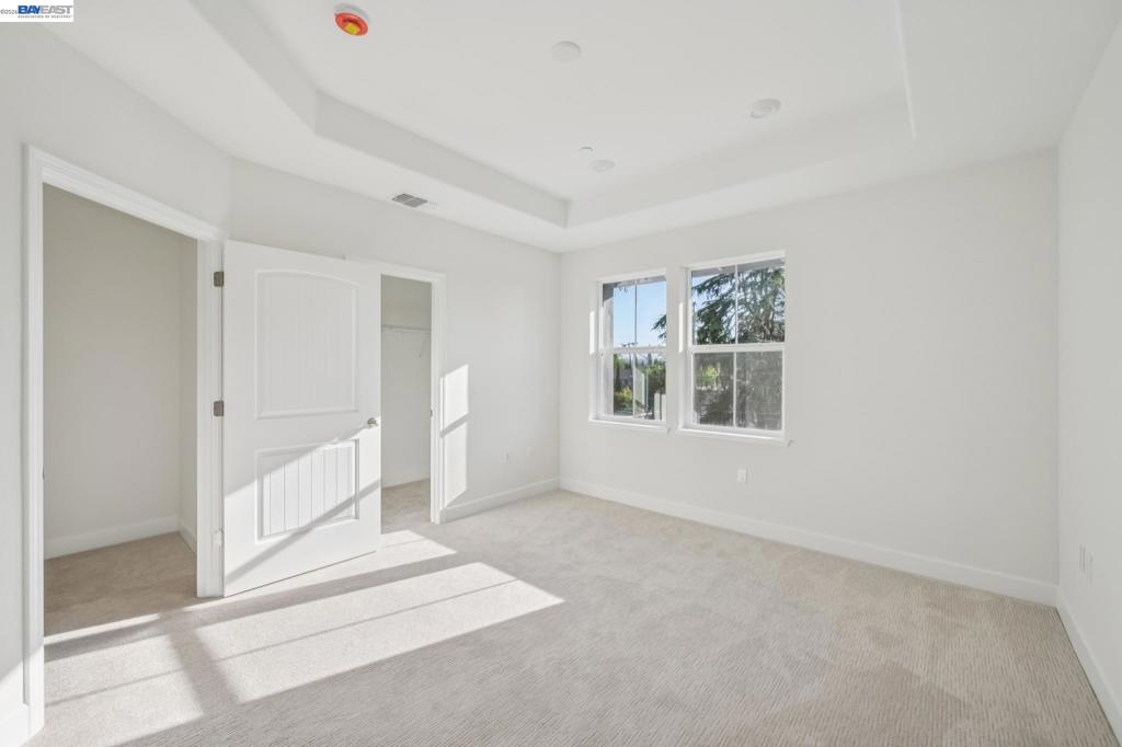 1216 Walters Ct Property Photo 9