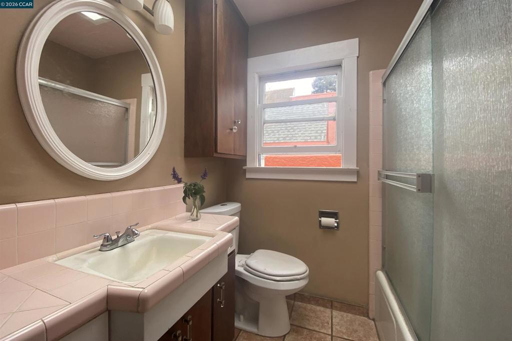 411 Kains Ave. Property Photo 12