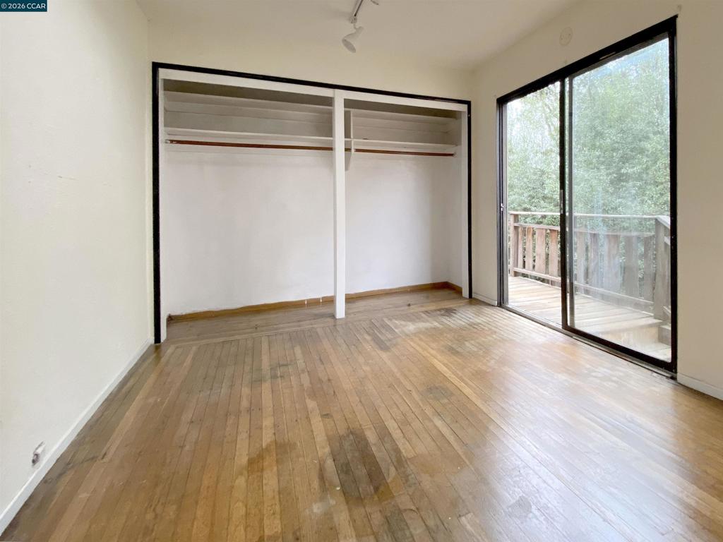 411 Kains Ave. Property Photo 15