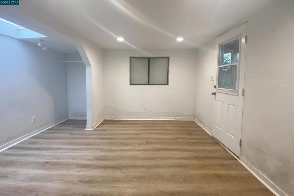 411 Kains Ave. Property Photo 22