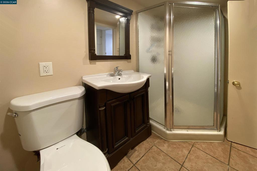 411 Kains Ave. Property Photo 23