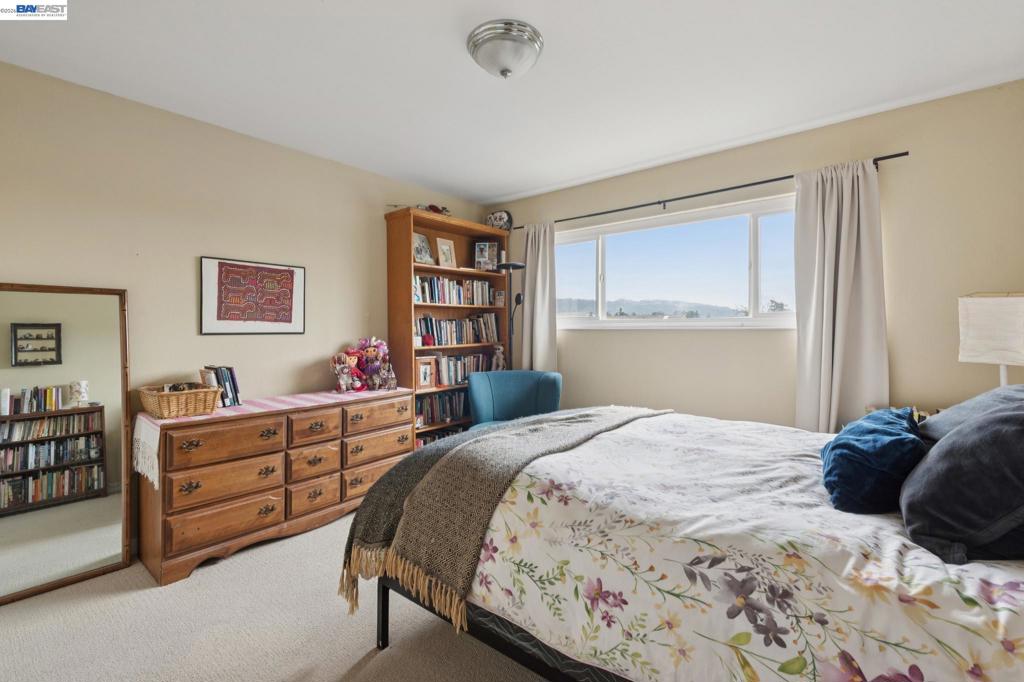 3054 Bona St D Property Photo 15