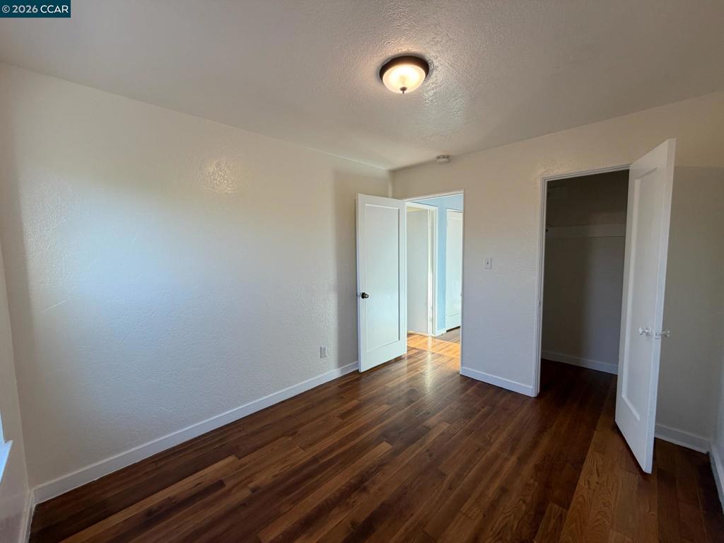 341 S 8th St Property Photo 7