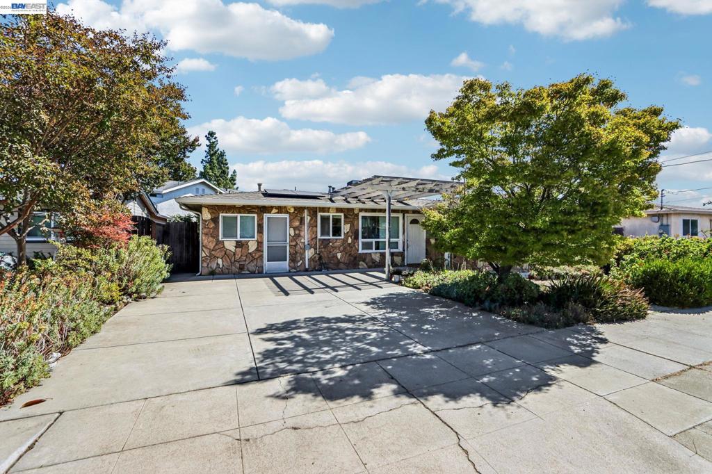 360 N I St Property Photo 28