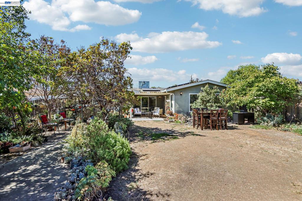 360 N I St Property Photo 30