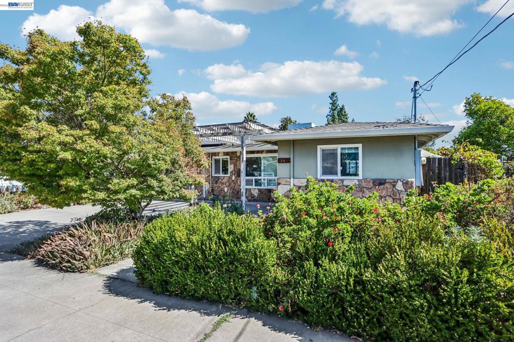 360 N I St Property Photo 40