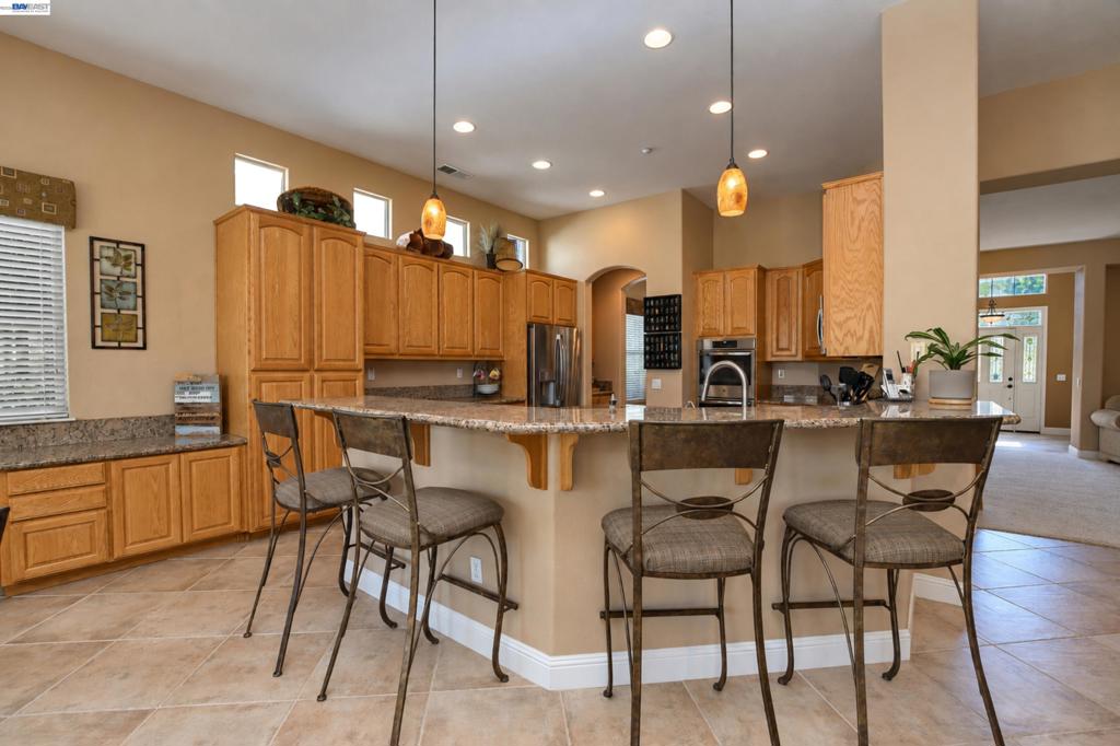 1117 Burghley Ln Property Photo 15