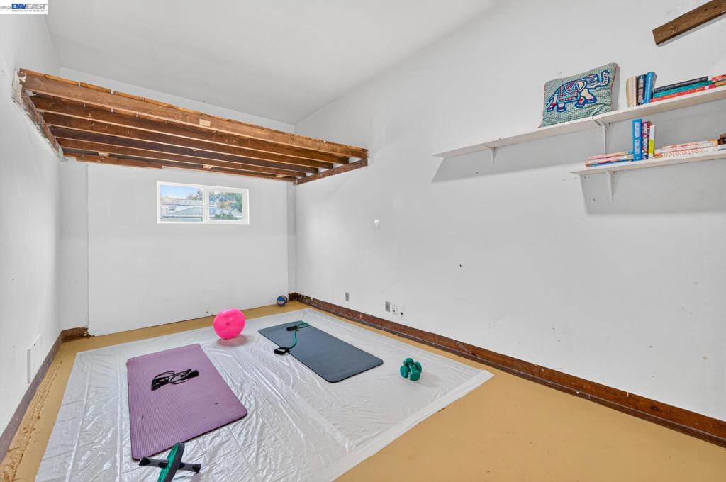 5616 Alameda Ave Property Photo 11