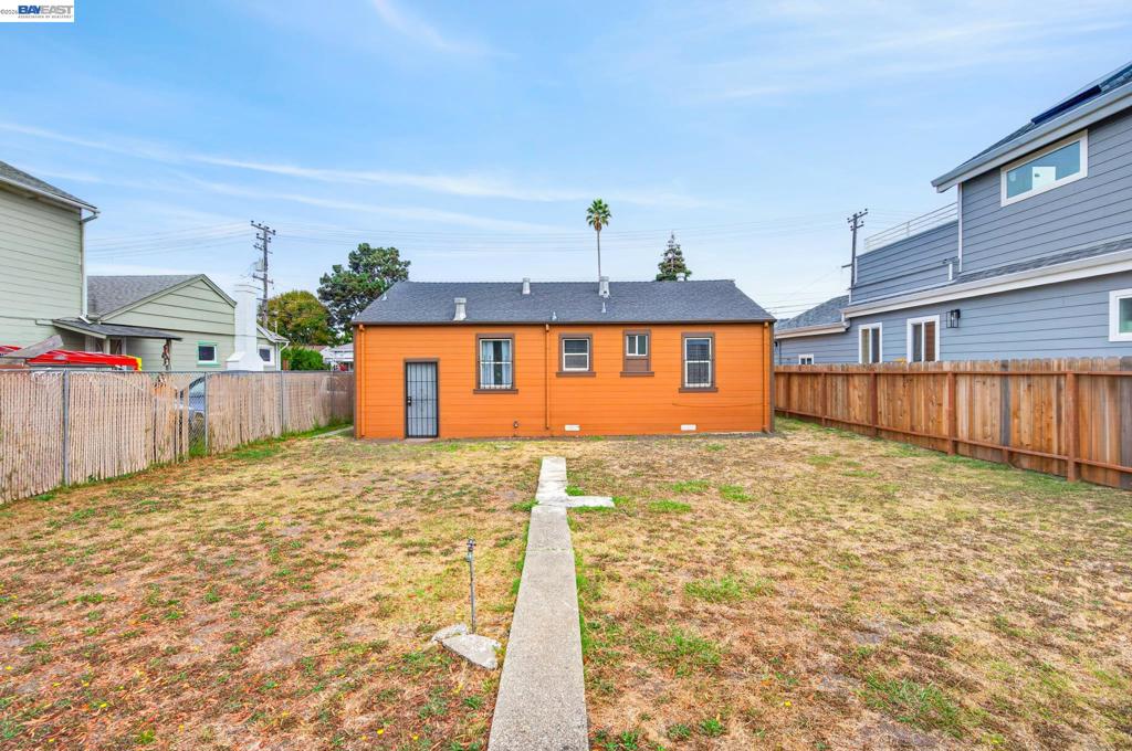 5616 Alameda Ave Property Photo 22