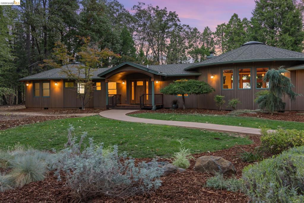 14655 Applewood Ln Property Photo 1