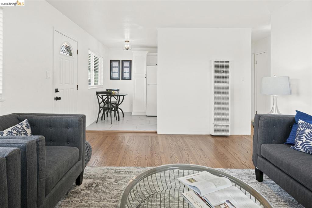8 Whitmore Pl Property Photo 7