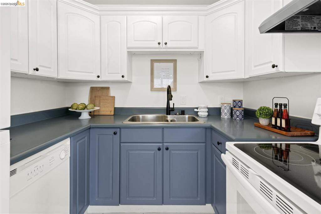8 Whitmore Pl Property Photo 10