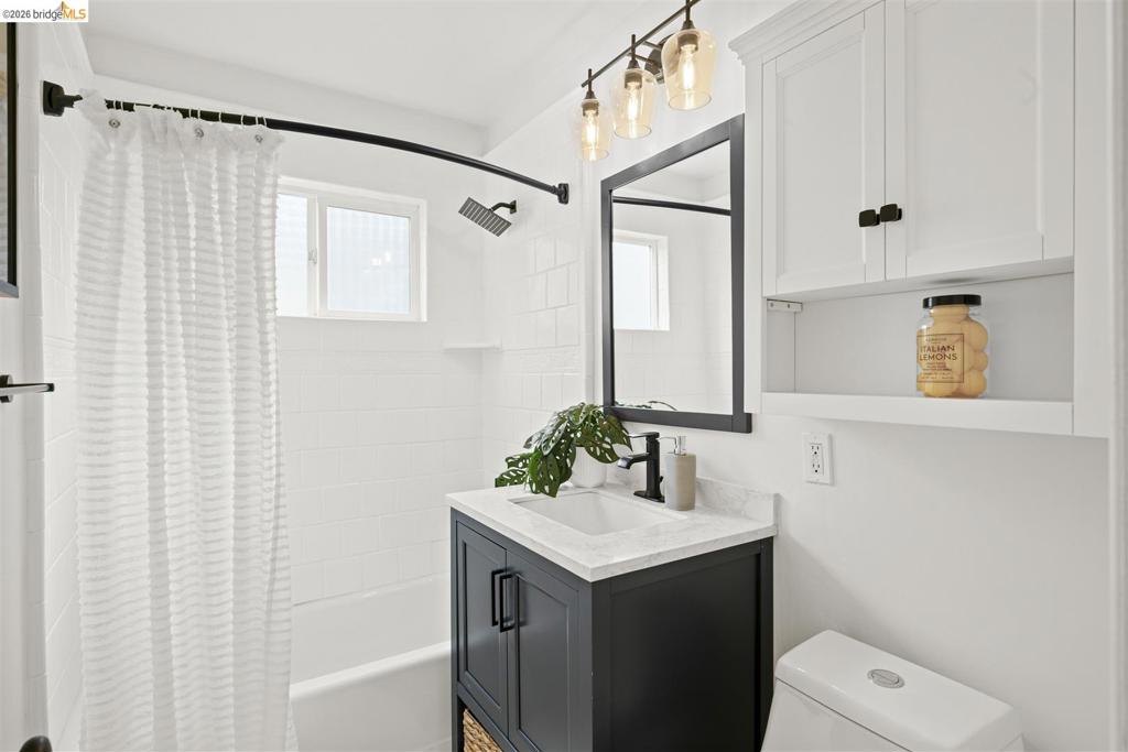 8 Whitmore Pl Property Photo 28