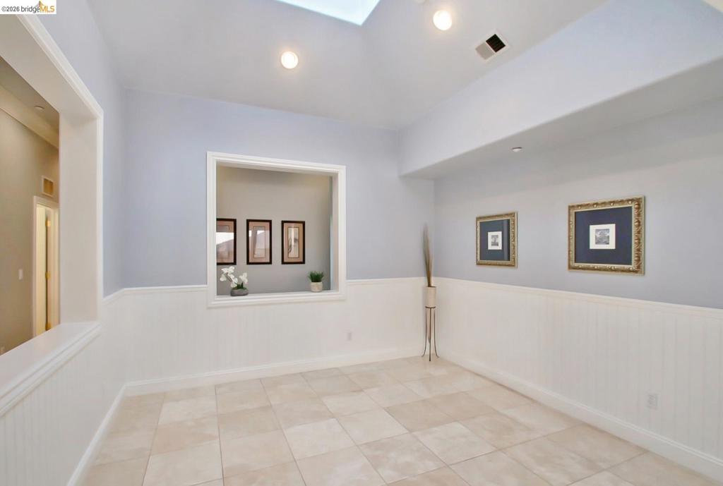 1341 Crescent Drive Property Photo 28