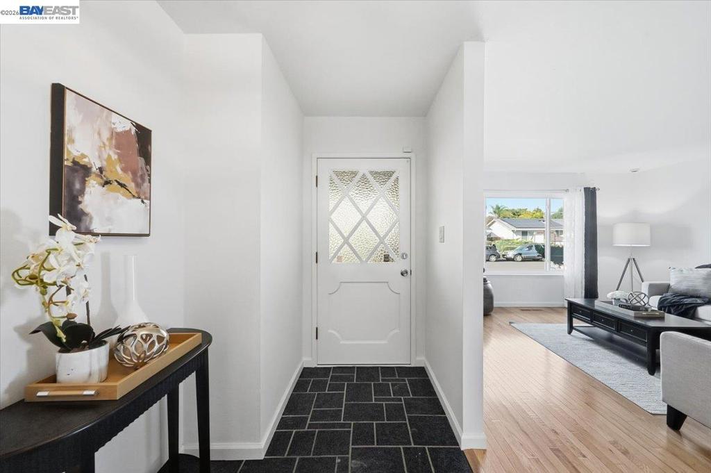 32253 Devonshire Property Photo 10