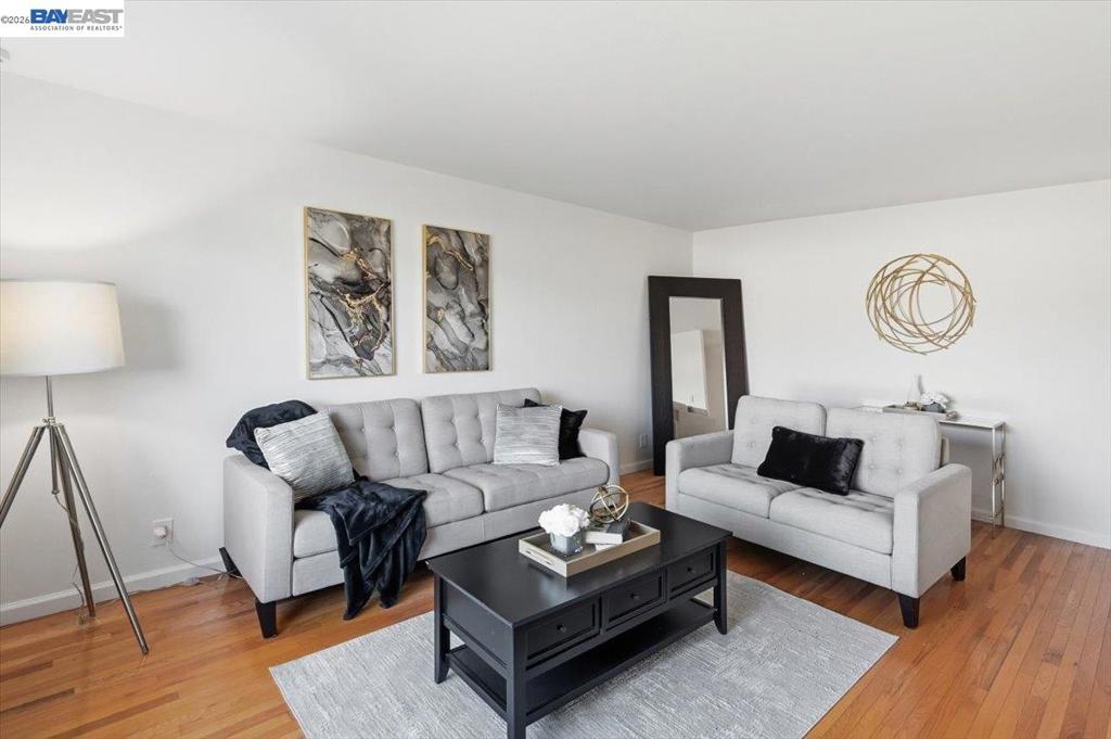 32253 Devonshire Property Photo 12