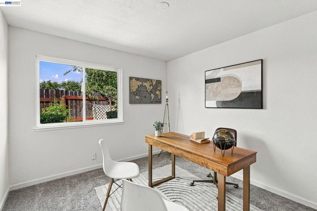 2640 Beecham Property Photo 19