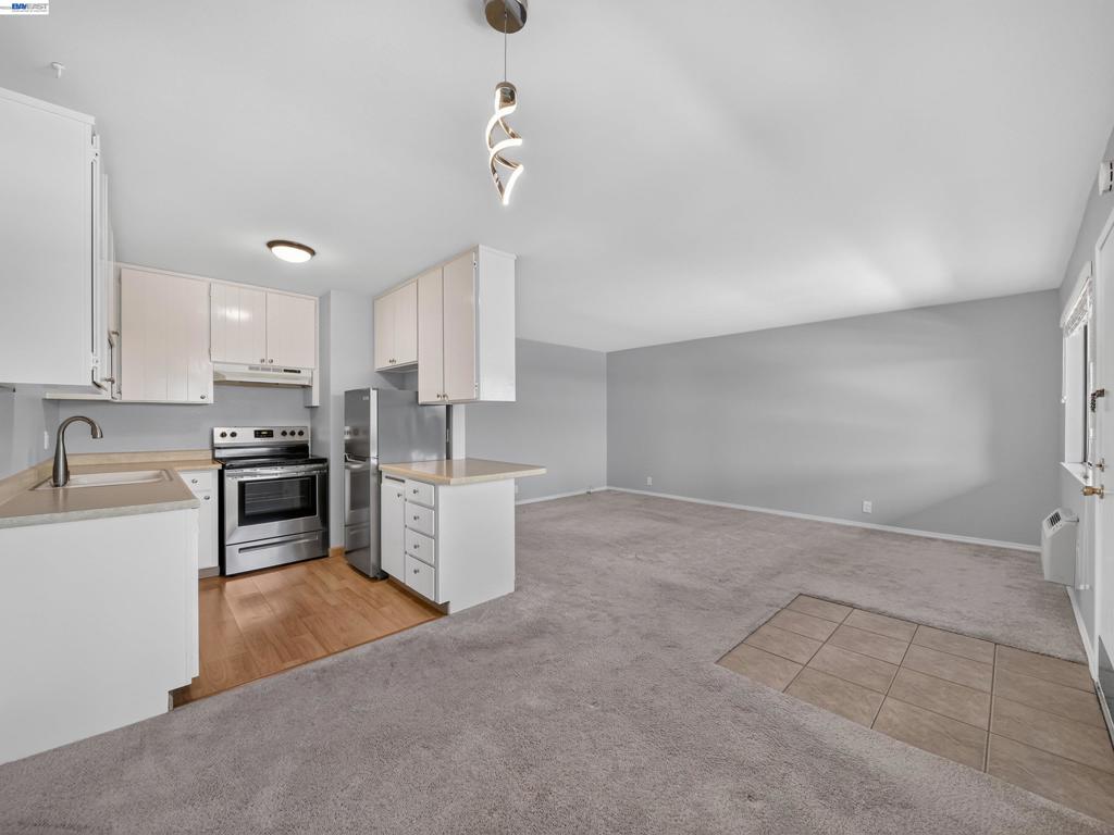 185 Union Ave 14 Property Photo 12