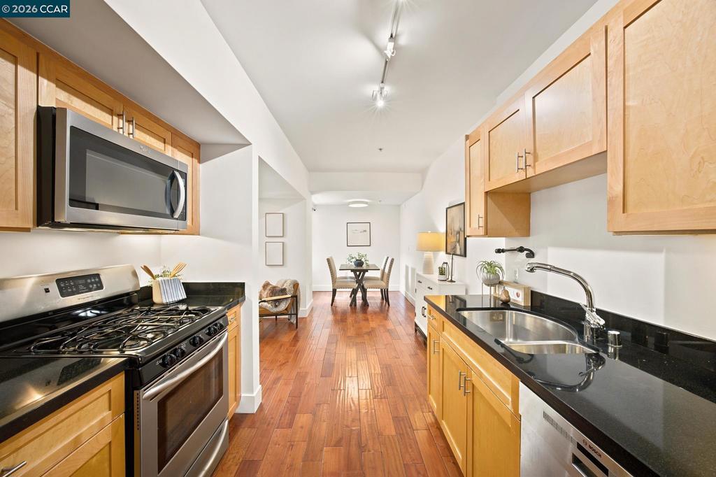 1755 Broadway 23 Property Photo 8