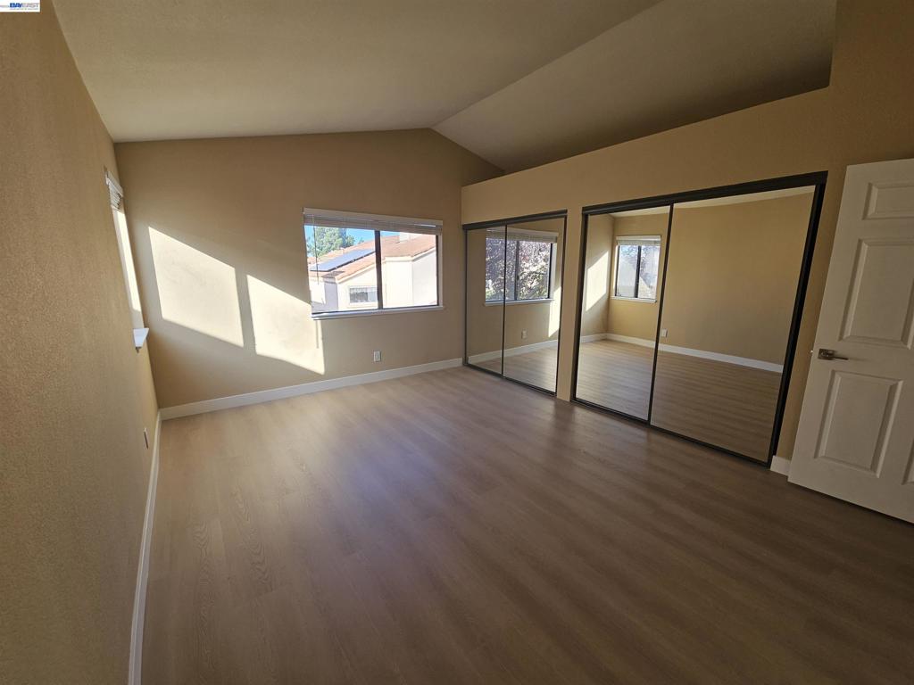1063 Mepham Dr Property Photo 26