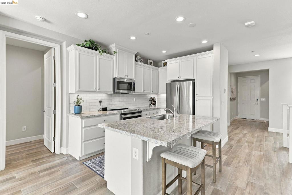 1480 Santorini St Property Photo 15