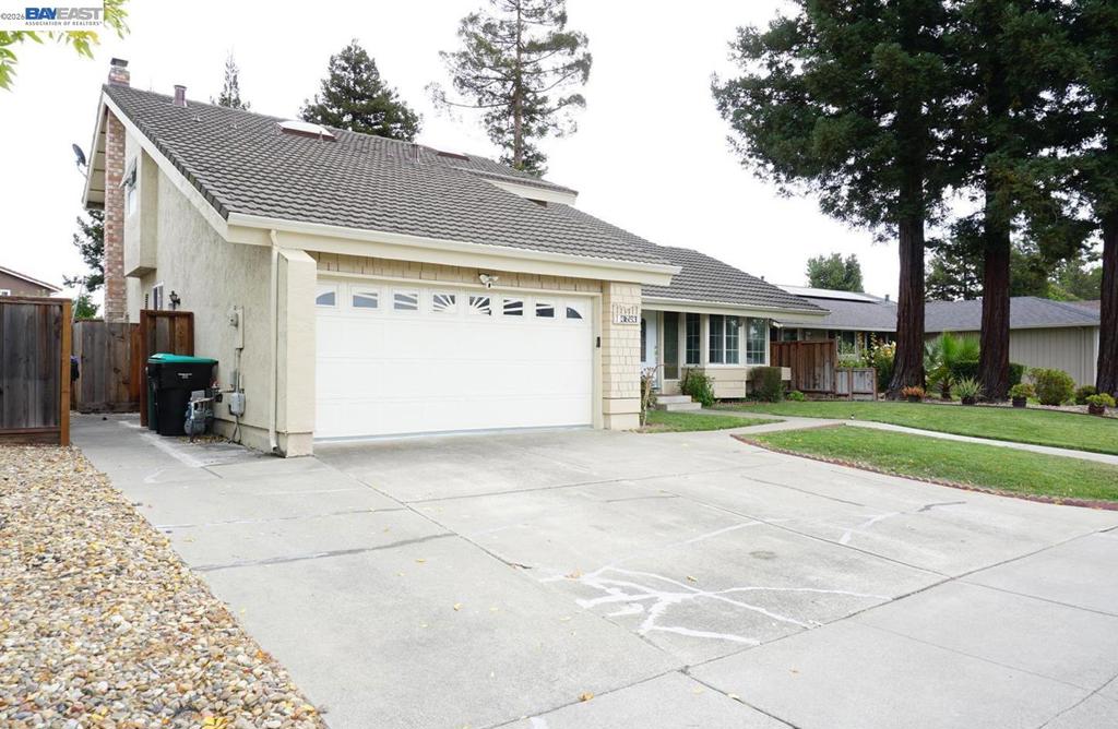 3653 Pimlico Dr Property Photo 3