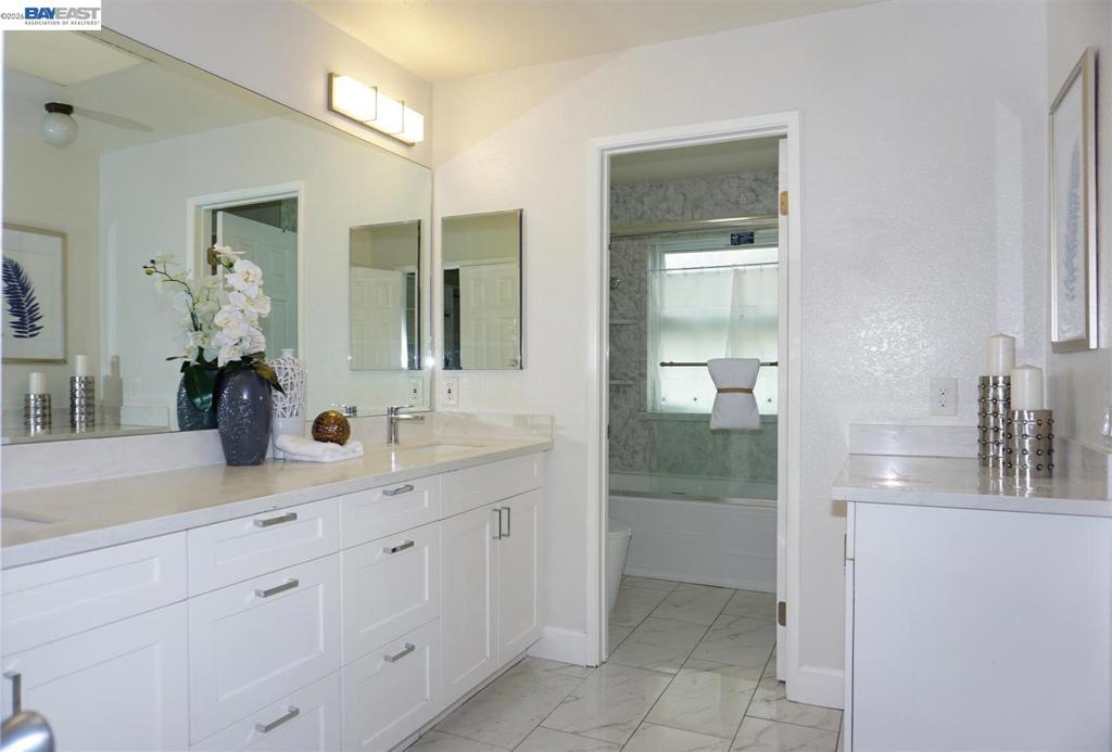 3653 Pimlico Dr Property Photo 32