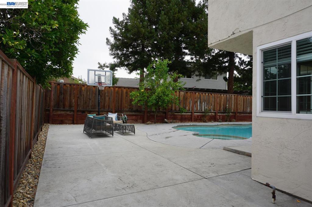 3653 Pimlico Dr Property Photo 40
