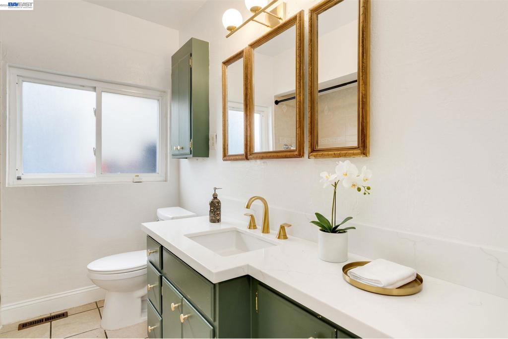 1914 105th Ave Property Photo 27