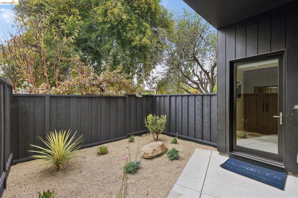 1523 Stuart Property Photo 63