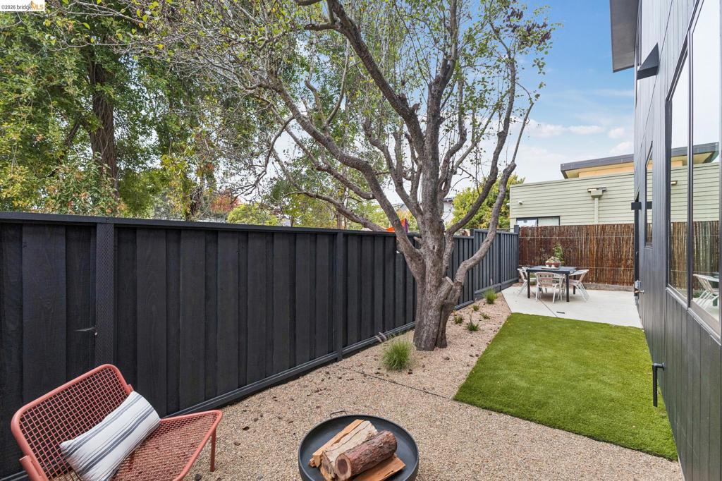 1523 Stuart Property Photo 69