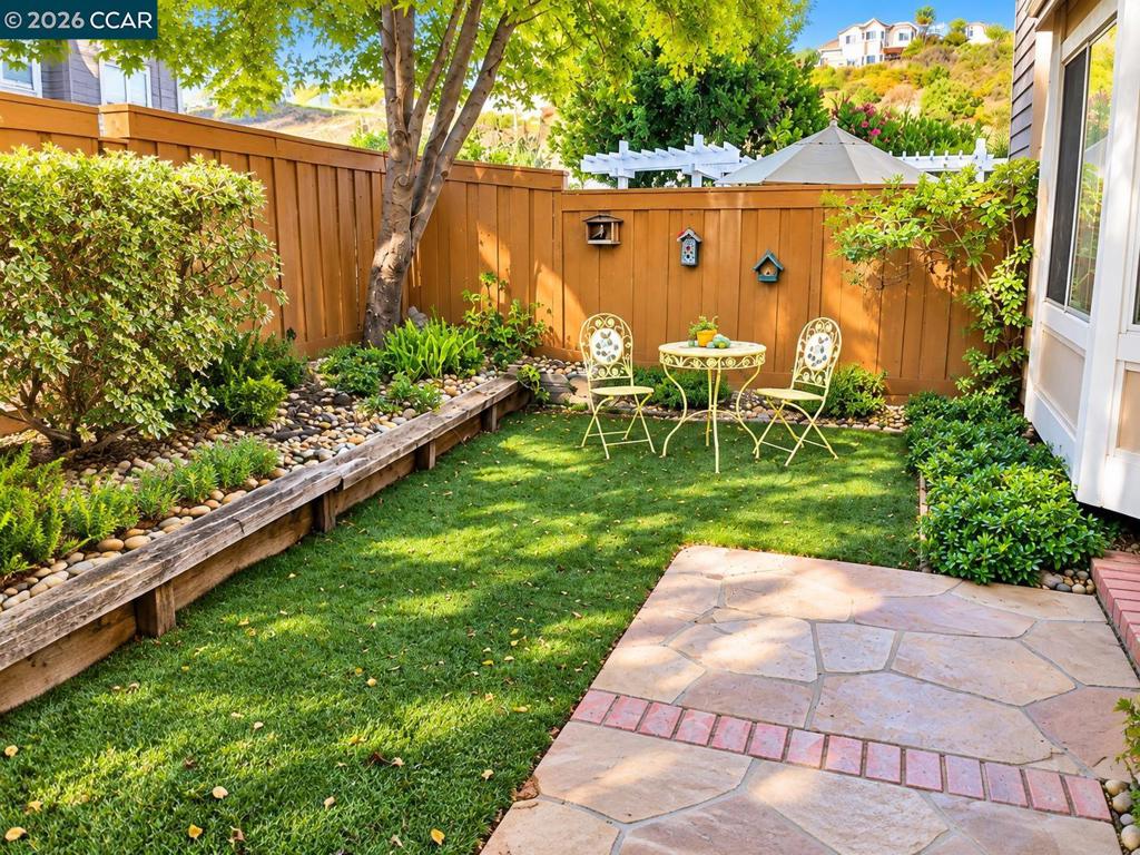 1808 Eagle Peak Ave Property Photo 3