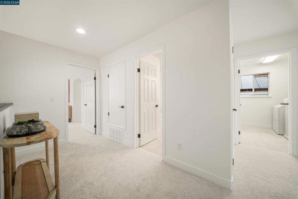 636 Dunhill Dr Property Photo 18