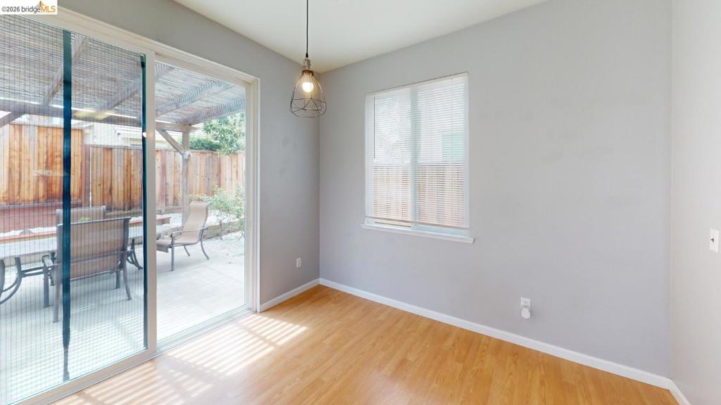 1032 Twinbridge Court Property Photo 2