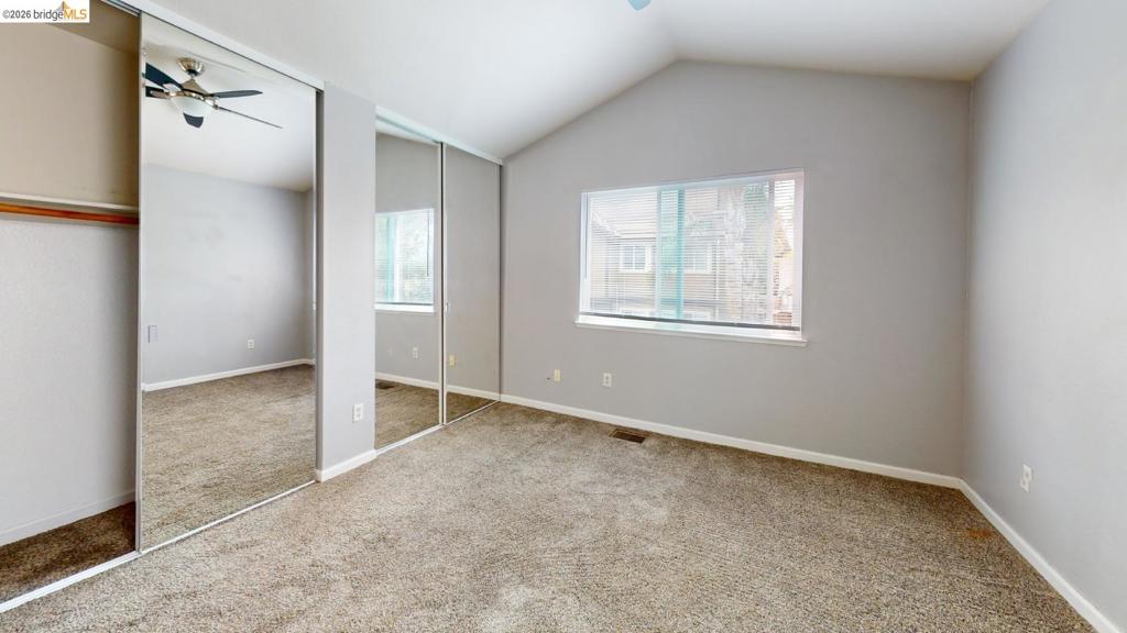 1032 Twinbridge Court Property Photo 6