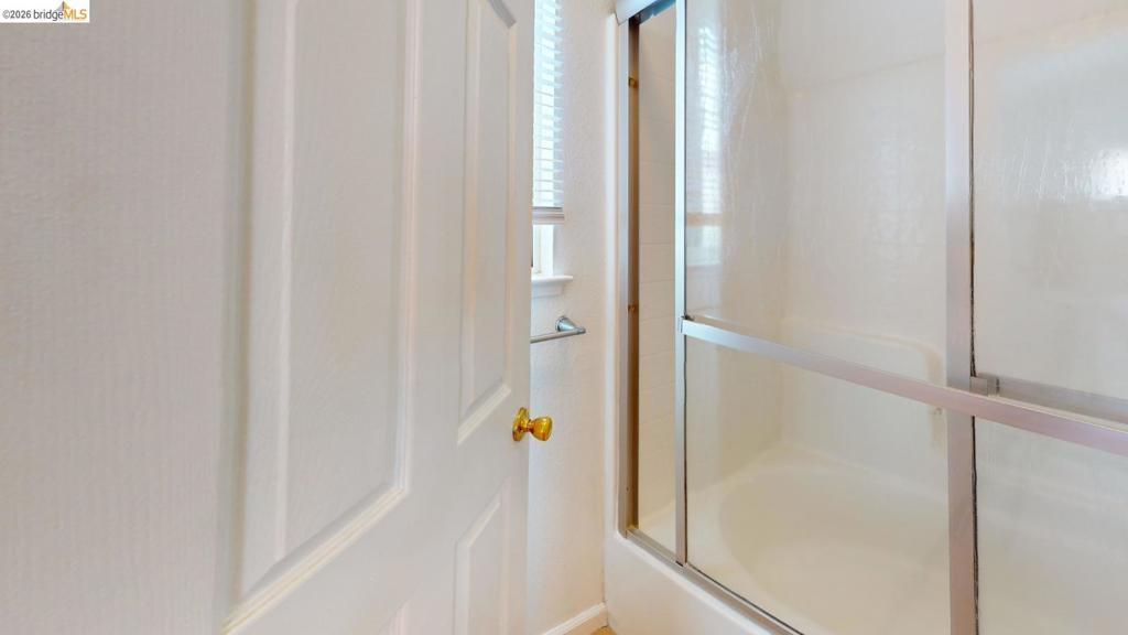 1032 Twinbridge Court Property Photo 13